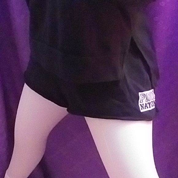 VS PINK matching short set - Picture 2 of 4